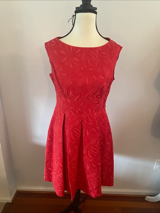 Adrianna Papell Dresses & Skirts - Adrianna Papell NWT red box pleat full skirt dress